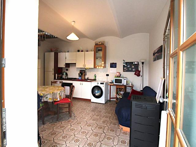 Casa indipendente in vendita a Corneliano d'Alba CN