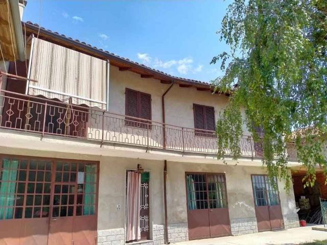 Casa indipendente in vendita a Corsione AT