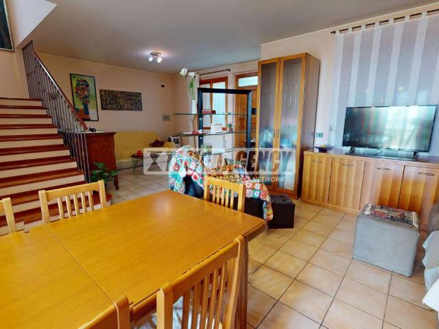 Casa indipendente in vendita a Corridonia MC