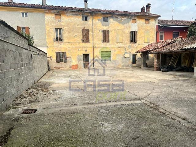 Casa indipendente in vendita a Corte de' Cortesi con Cignone CR