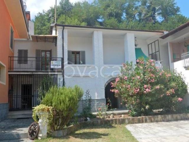 Casa indipendente in vendita a Cortemilia strada San Lorenzo, 3