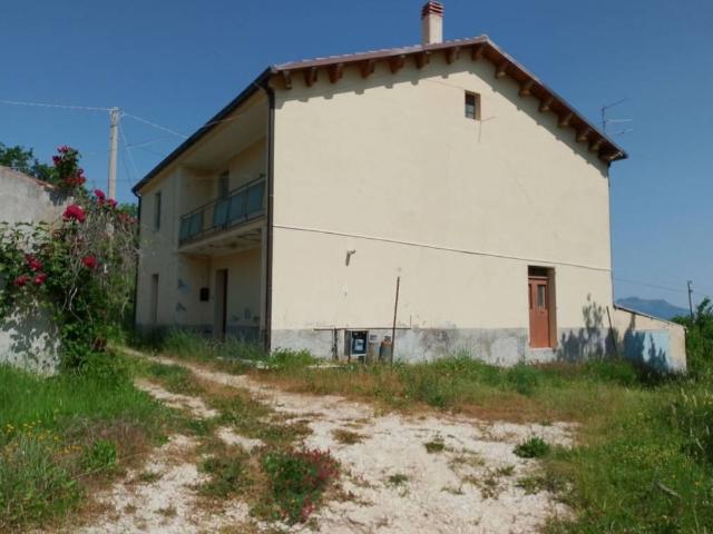 Casa indipendente in vendita a Corvara PE
