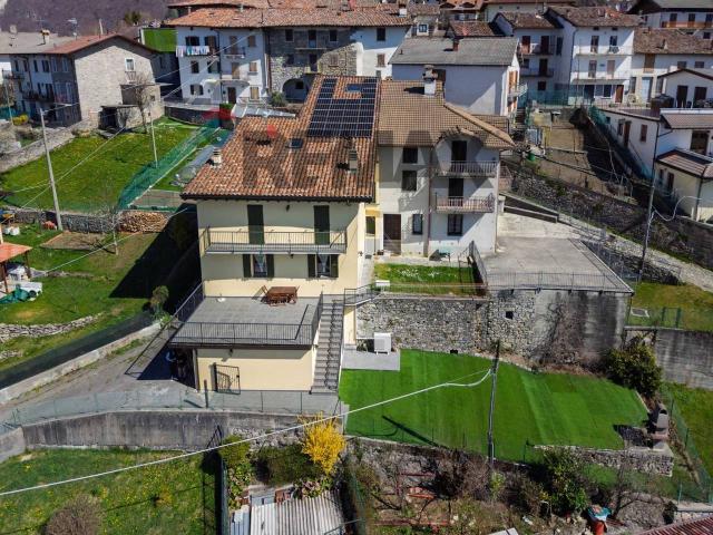 Casa indipendente in vendita a Costa Serina