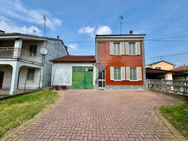 Casa indipendente in vendita a Costanzana VC