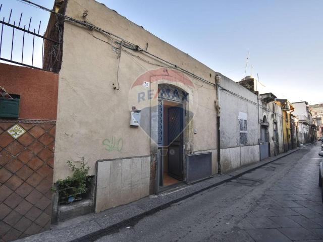 Casa indipendente in vendita a Catania