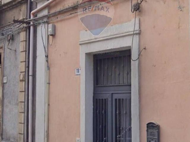 Casa indipendente in vendita a Catania