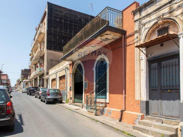 Casa indipendente in vendita a Catania