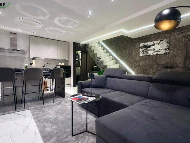 Casa indipendente in vendita a Catania