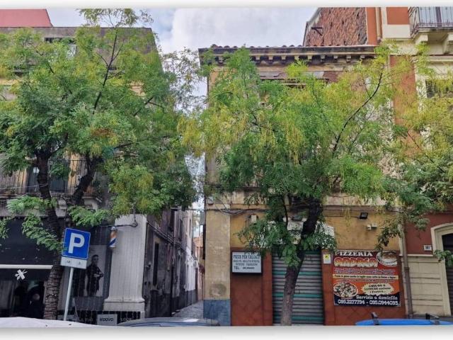 Casa indipendente in vendita a Catania