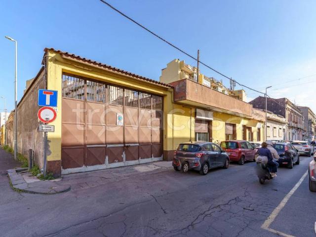 Casa indipendente in vendita a Catania via Principe Nicola, 90, Guardia Li Cuti
