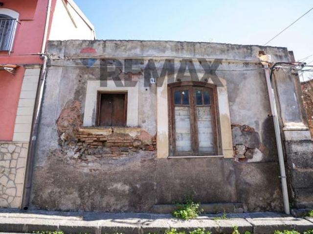 Casa Indipendente in vendita a Catania, Borgo