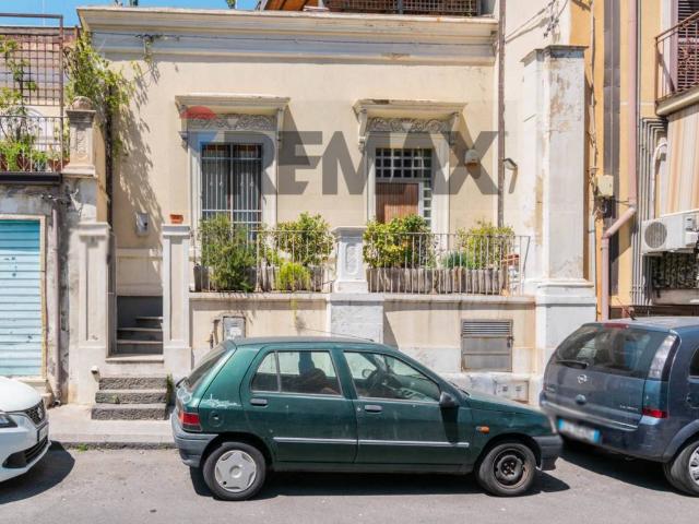 Casa indipendente in vendita a Catania CT