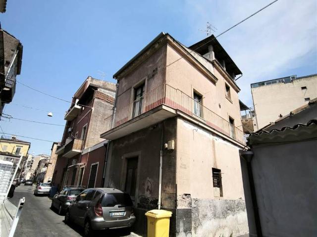 Casa indipendente in vendita a Catania CT