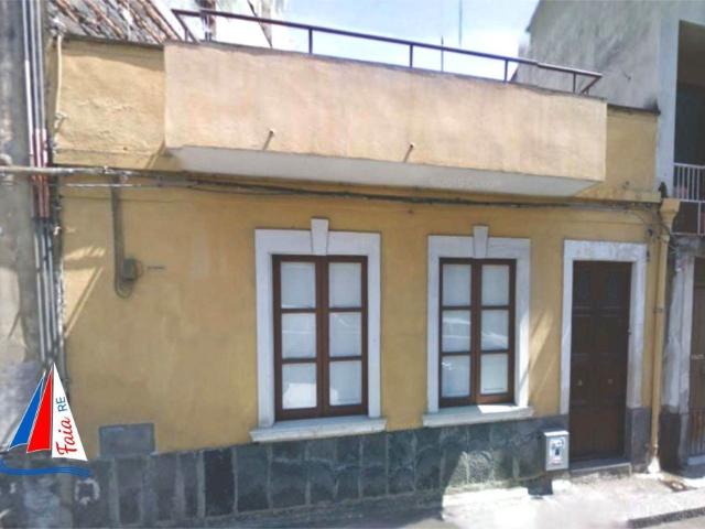 Casa indipendente in vendita a Catania, Picanello