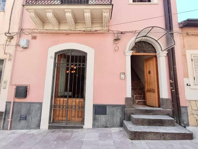 Casa indipendente in vendita a Catenanuova EN
