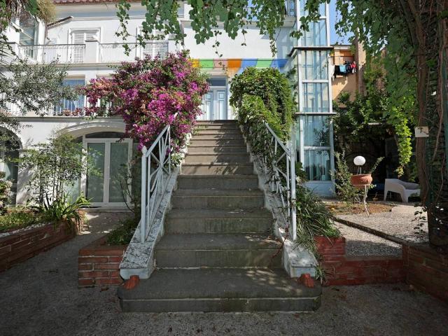 Villa in vendita a Cava de' Tirreni SA