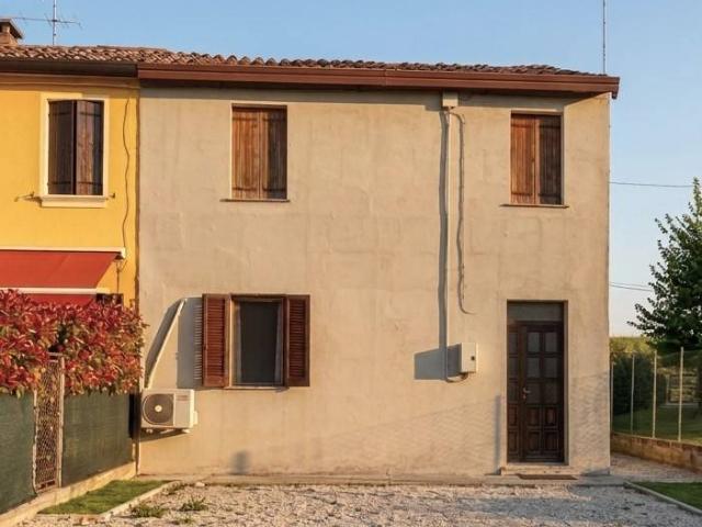 Casa indipendente in vendita a Cavarzere VE