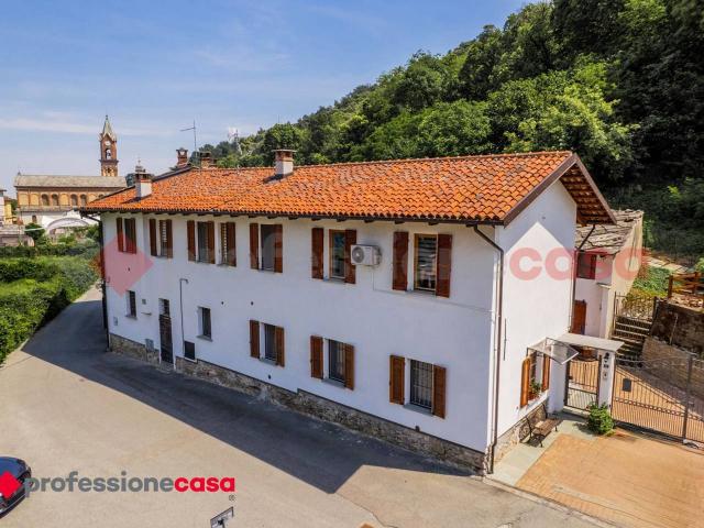 Casa indipendente in vendita a Cavour