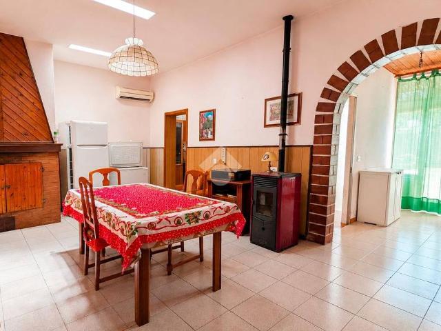 Casa indipendente in vendita a Cabras OR