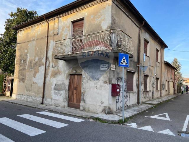 Casa indipendente in vendita a Cadeo