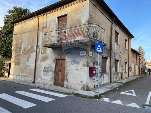 Casa indipendente in vendita a Cadeo PC