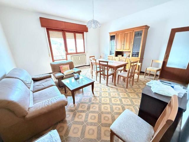 Casa indipendente in vendita a Cagli PU