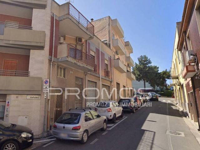 Casa indipendente in vendita a Cagliari via del Colle, 15, Grilli Torricelli