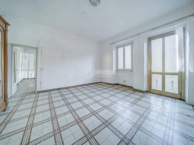 Casa indipendente in vendita a Cairate VA