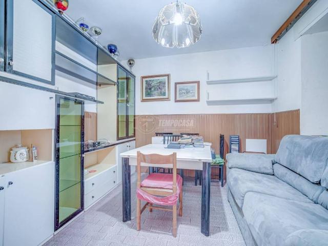 Casa indipendente in vendita a Cairate VA