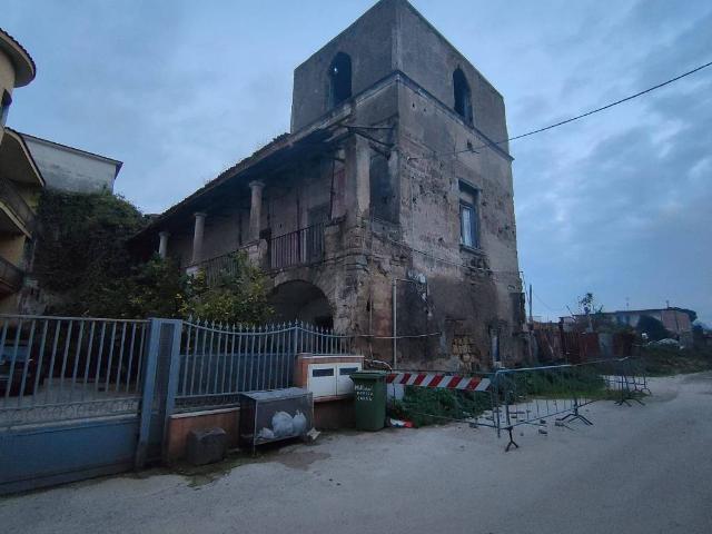 Casa indipendente in vendita a Caivano NA