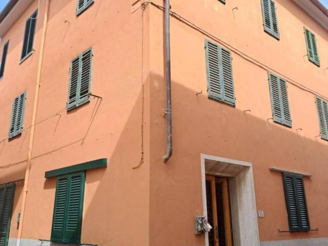 Casa indipendente in vendita a Calci PI