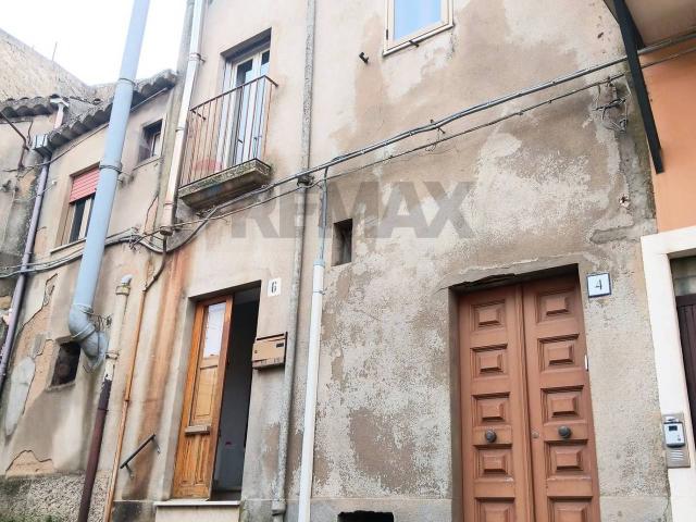 Casa indipendente in vendita a Calascibetta