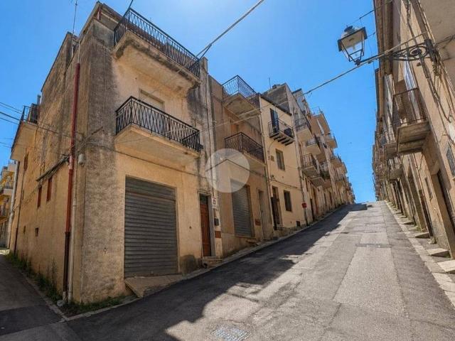 Casa indipendente in vendita a Calatafimi Segesta TP