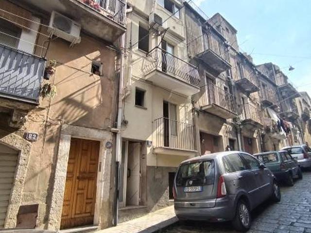 Casa indipendente in vendita a Caltagirone CT