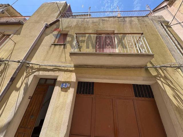 Casa indipendente in vendita a Caltagirone CT