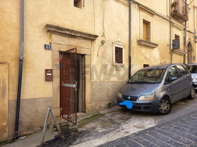 Casa indipendente in vendita a Caltagirone CT