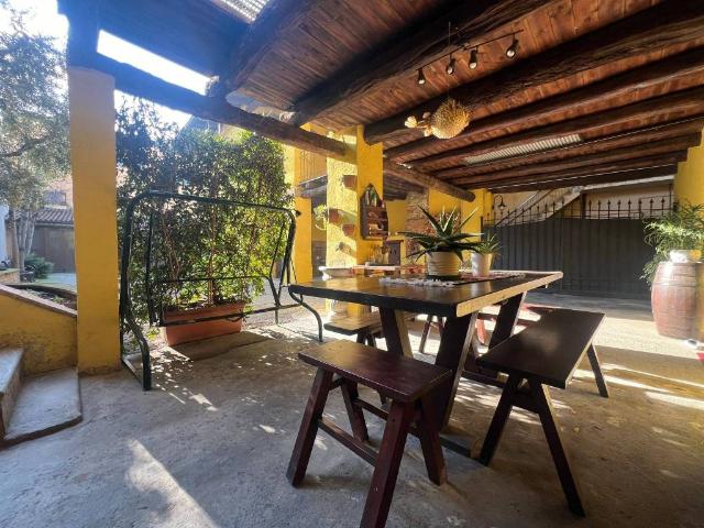 Casa indipendente in vendita a Calvenzano BG