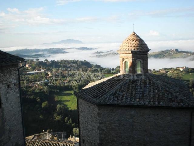 Casa indipendente in vendita a Calvi dell'Umbria via di Mezzo