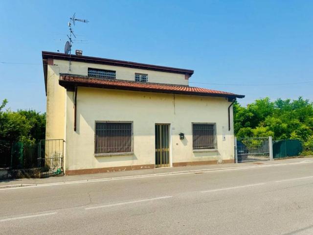 Casa indipendente in vendita a Calvisano BS
