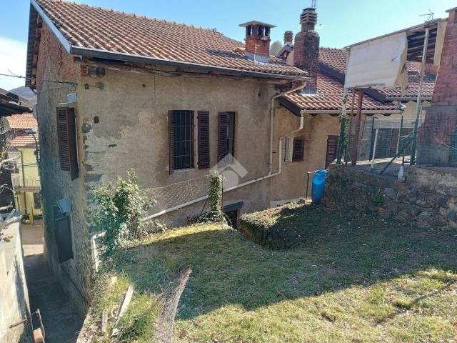 Casa indipendente in vendita a Camandona BI