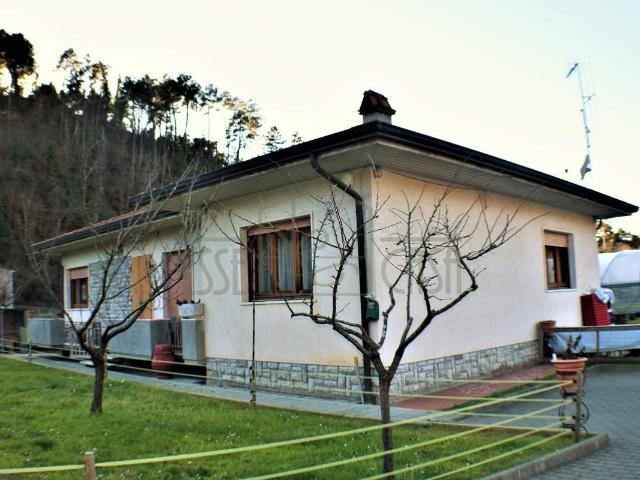 Casa indipendente in vendita a Camaiore