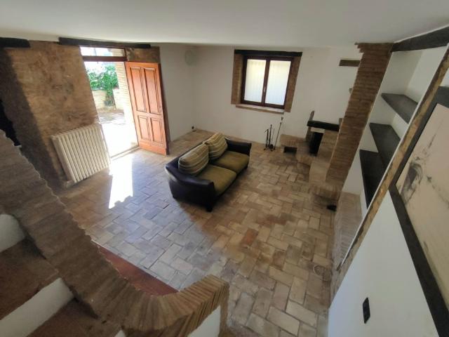 Casa indipendente in vendita a Camerano via del Mattatoio 18