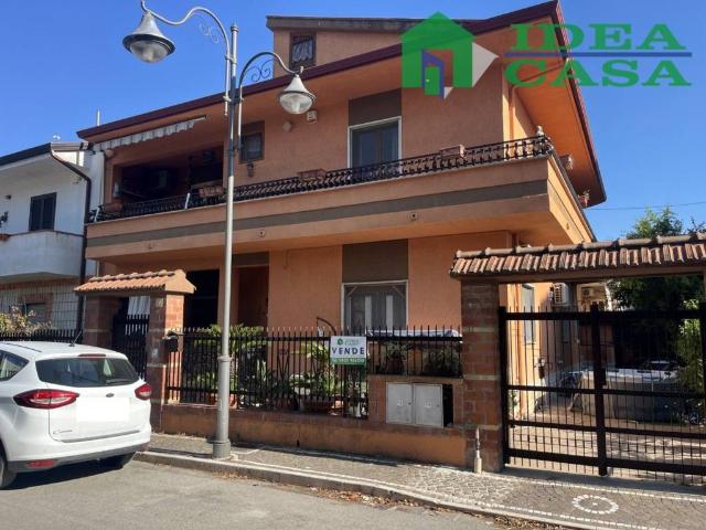Casa indipendente in vendita a Camigliano CE