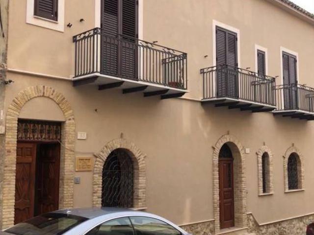 Casa indipendente in vendita a Campobello di Licata AG