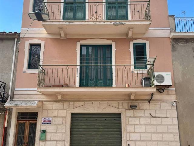 Casa indipendente in vendita a Campobello di Licata AG
