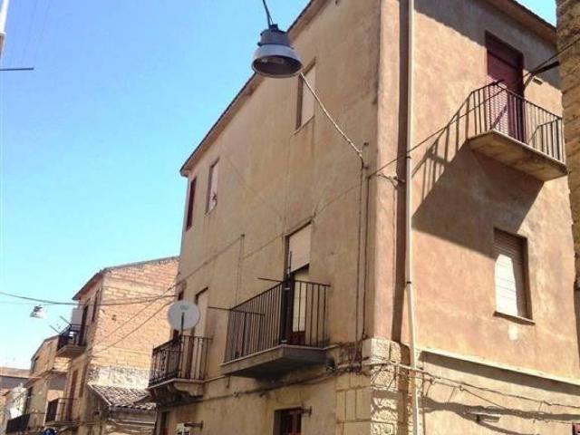 Casa indipendente in vendita a Campobello di Licata AG