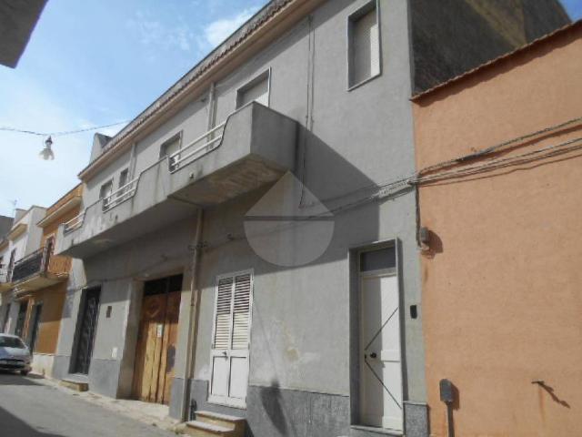 Casa indipendente in vendita a Campobello di Mazara TP