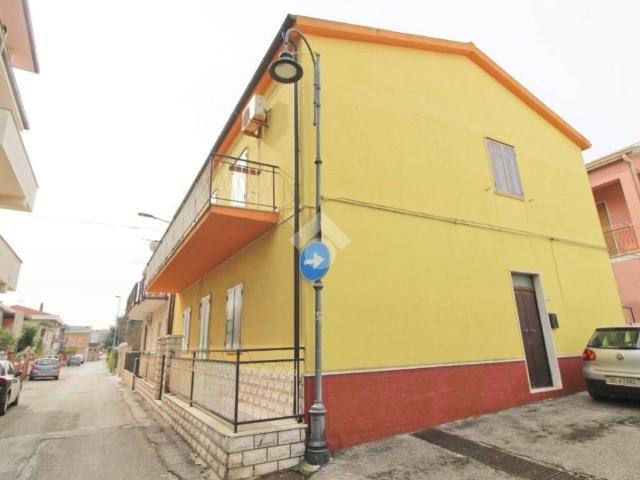 Casa indipendente in vendita a Campomarino CB