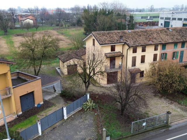 Casa indipendente in vendita a Campagnola Emilia RE