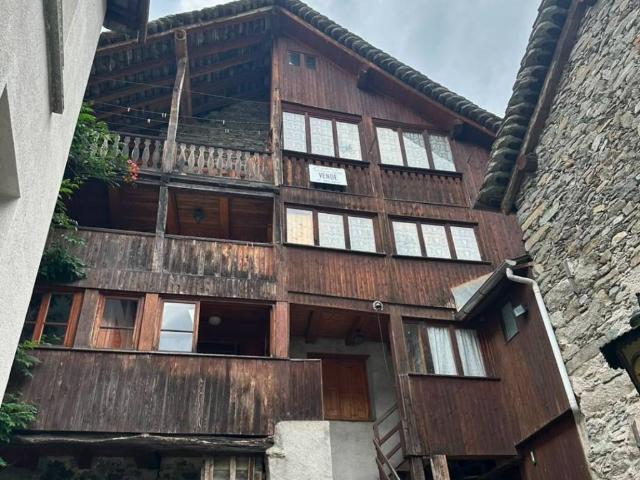 Casa indipendente in vendita a Campertogno VC